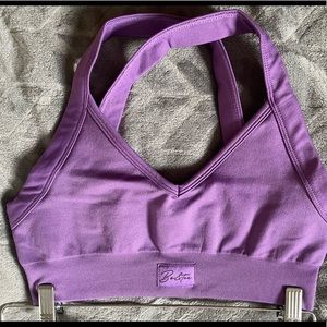 BO-TEE sports bra